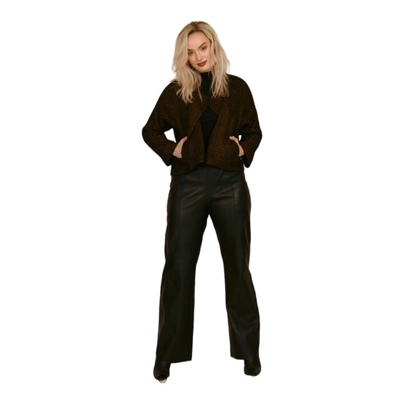 Zero + Maria Cornejo LEO EVE SMOCKED BOMBER TEXTURED JACKET IN BLACK/ BRONZE - Picture 3 of 13